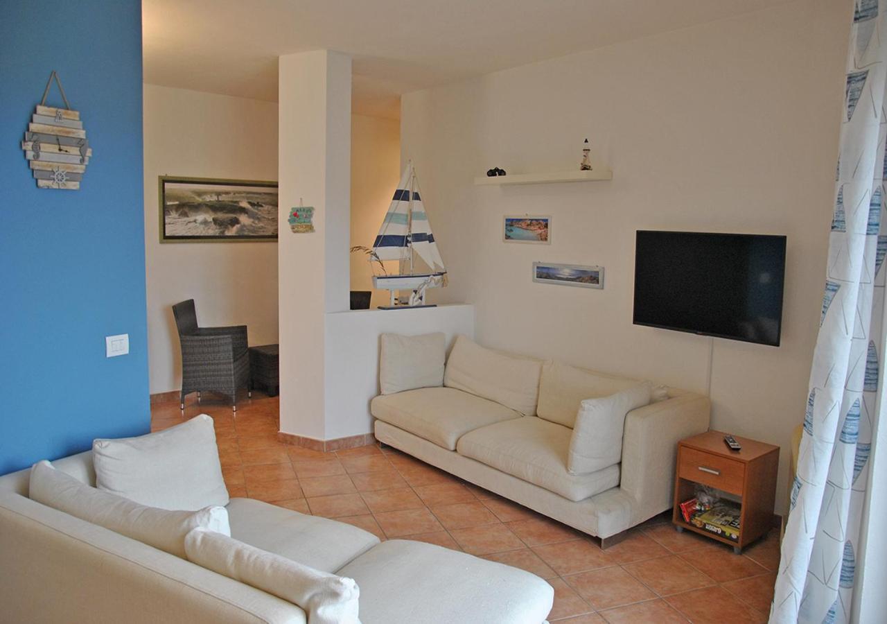 Murphy Holiday Home - Gallura 2 La Maddalena  Kültér fotó